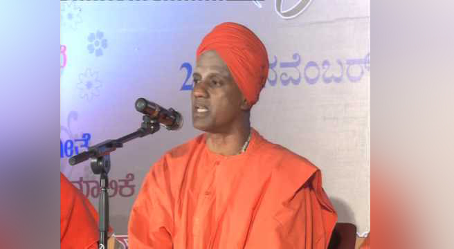 ಲಿಂಗಾಯಿತ ಪ್ರತ್ಯೇಕ ಧರ್ಮ: ಸಿದ್ದಗಂಗಾ ಮಠ ಸ್ವಾಗತ